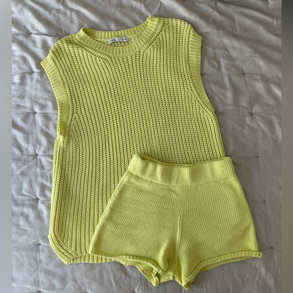 Zara Knit Top and Shorts Set Size Small